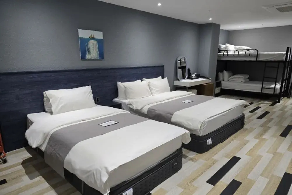 Family Suite with ocean view