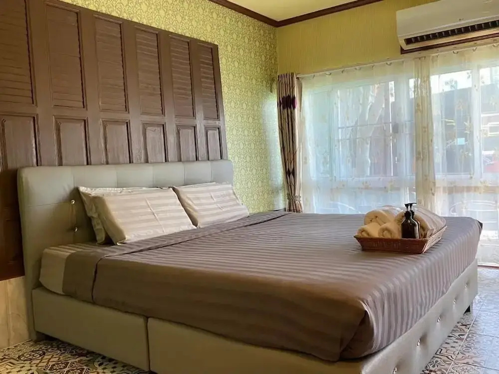 Deluxe room with balcony