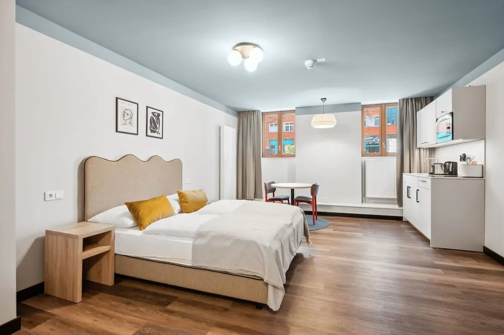 Comfort room