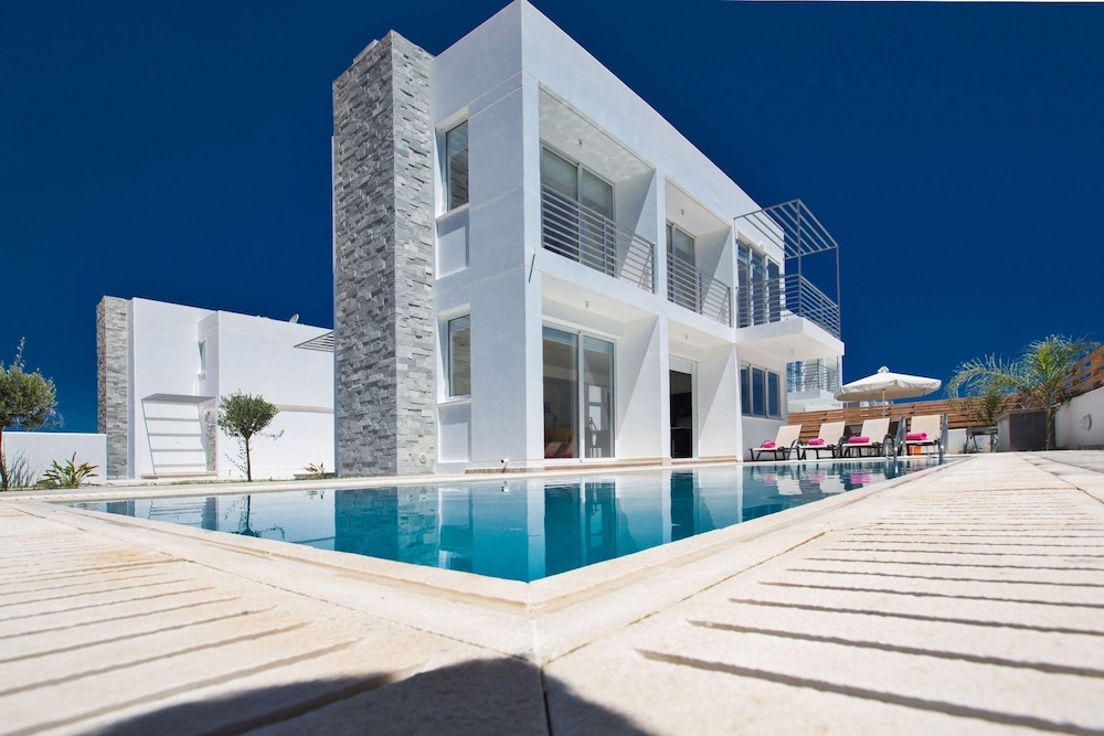 Cyprus Villa Pearl 17 Gold