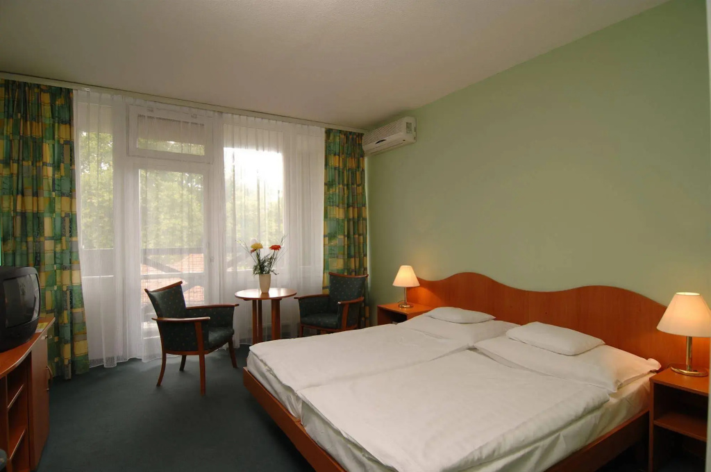 Hunguest Hotel Flora - Général
