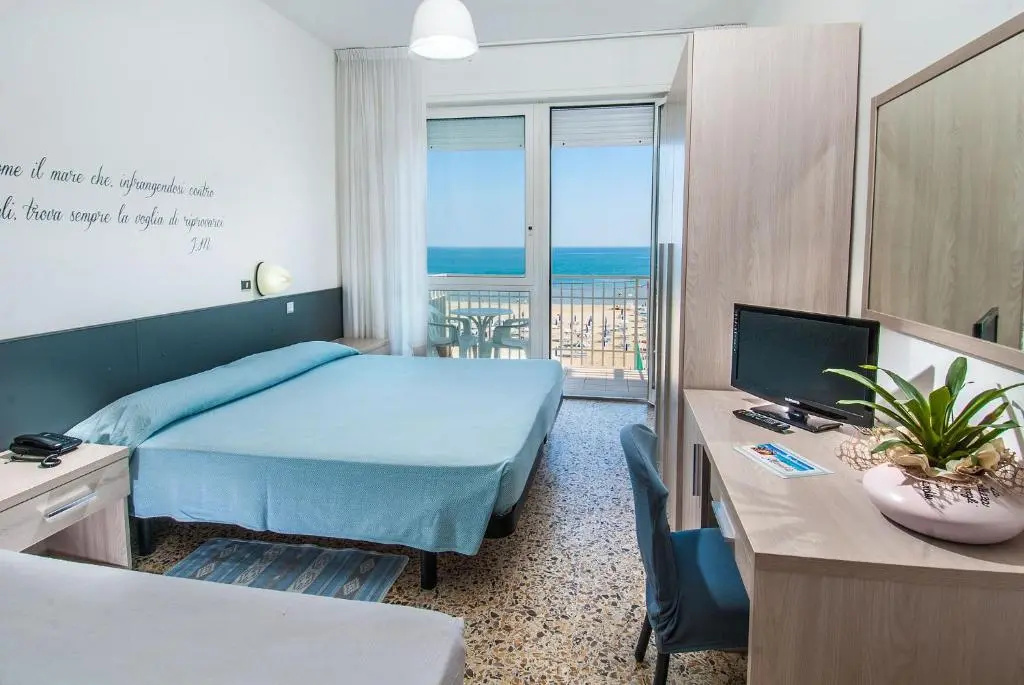 Standard Double room with balcony and with sea view (full double bed)