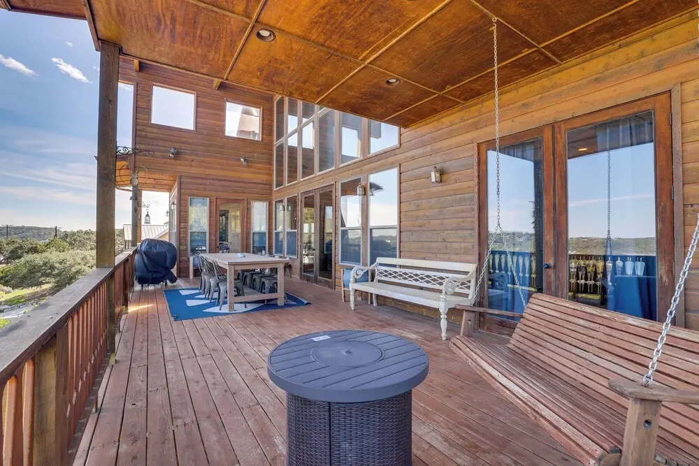 Scenic Canyon Lake Vacation Home Near Boat Ramp!