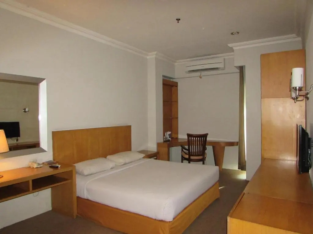 Superior Double room (full double bed)