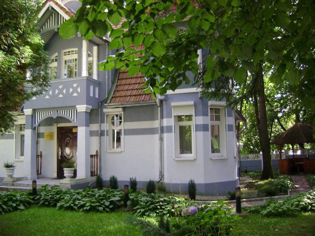 Гостиница золотая бухта