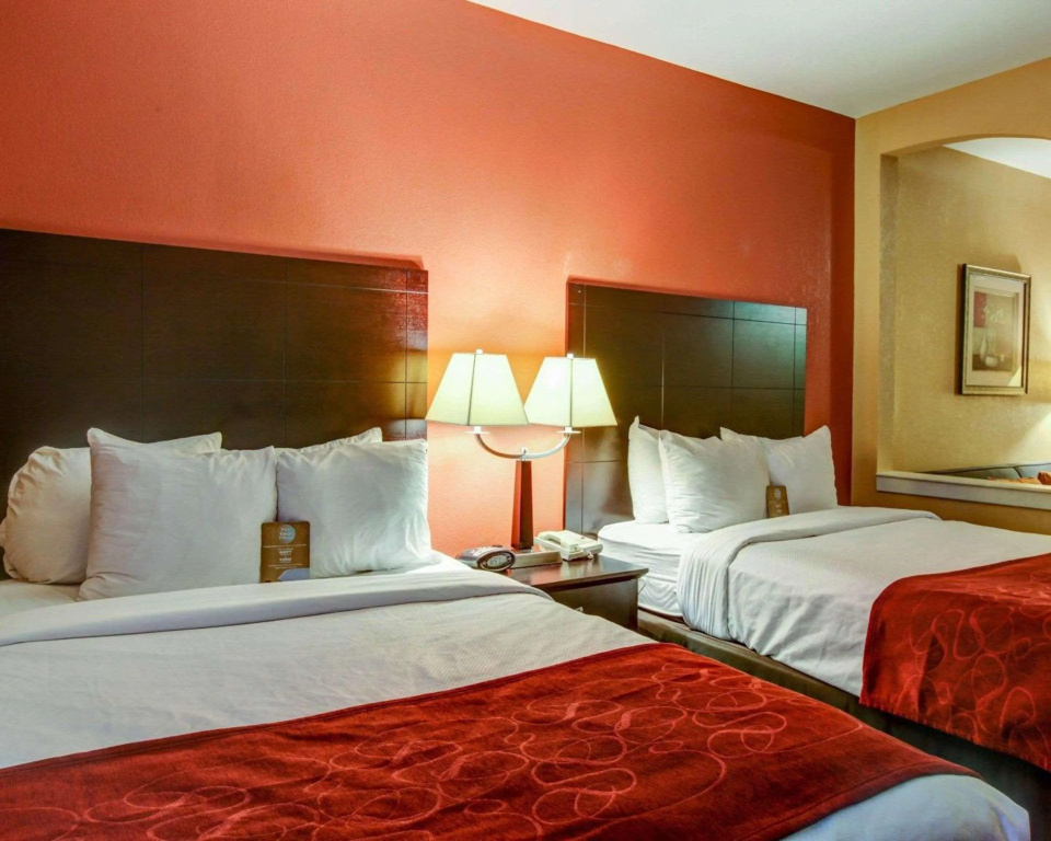Comfort Suites At Rivergate Mall - фото 3