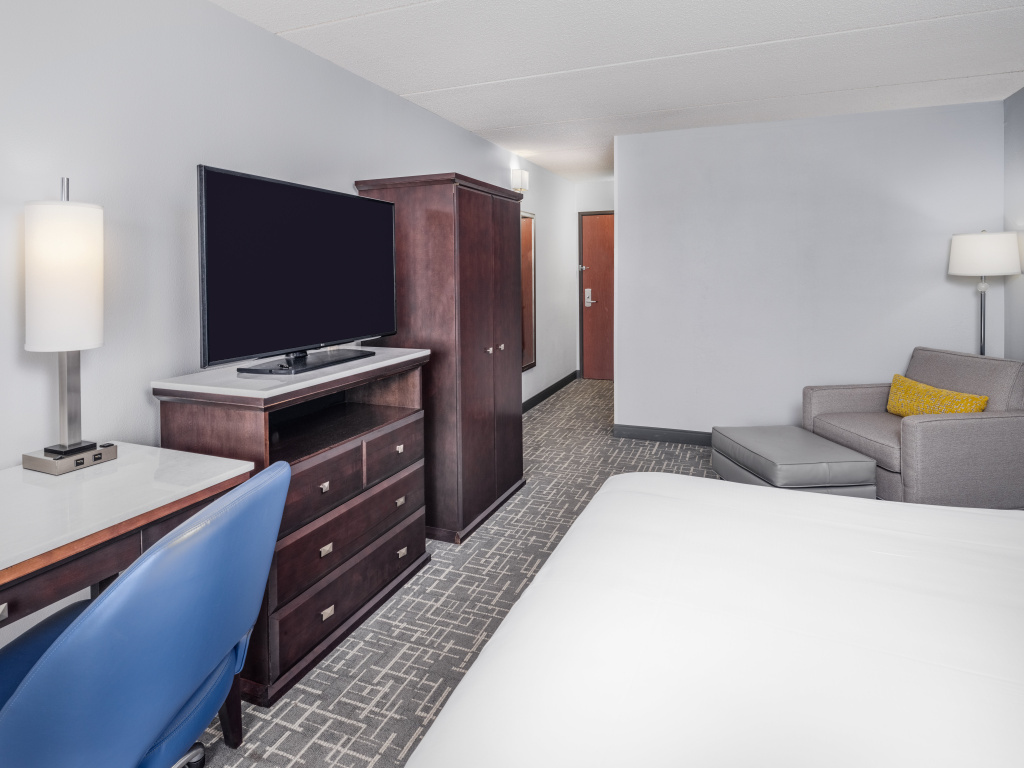 Crowne Plaza Milwaukee Airport by IHG - Général