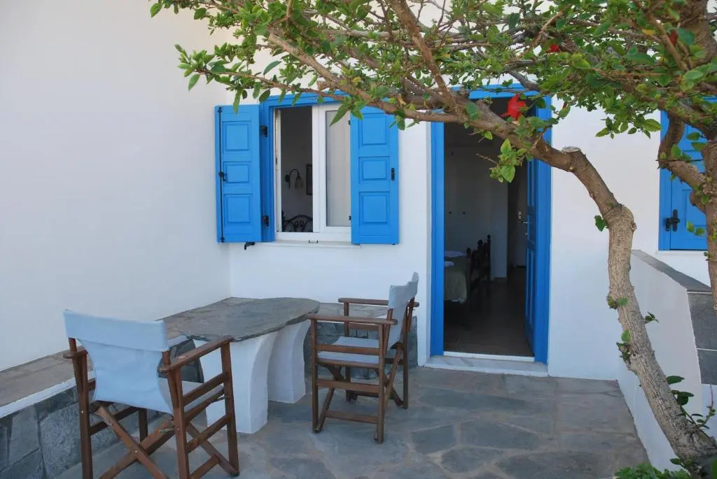 Standard Double room with sea view (full double bed)