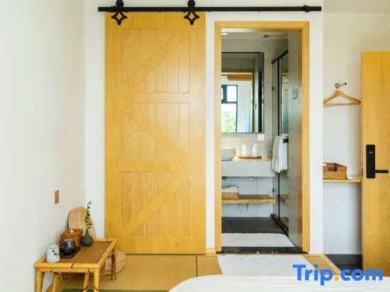 Standard Double room with sunset view (twin beds)