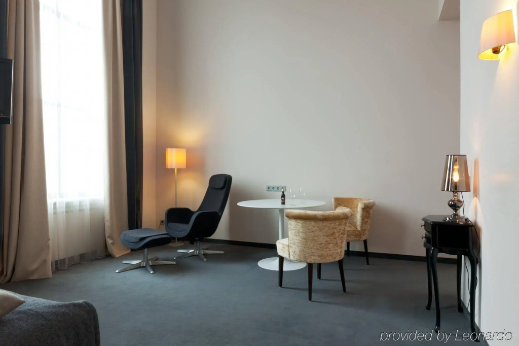 Suite Hotel Pincoffs Rotterdam - фото 9