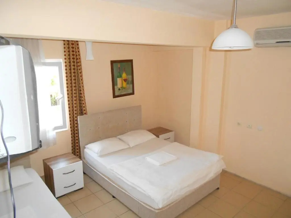 Garden Prizma Pension - Chambres