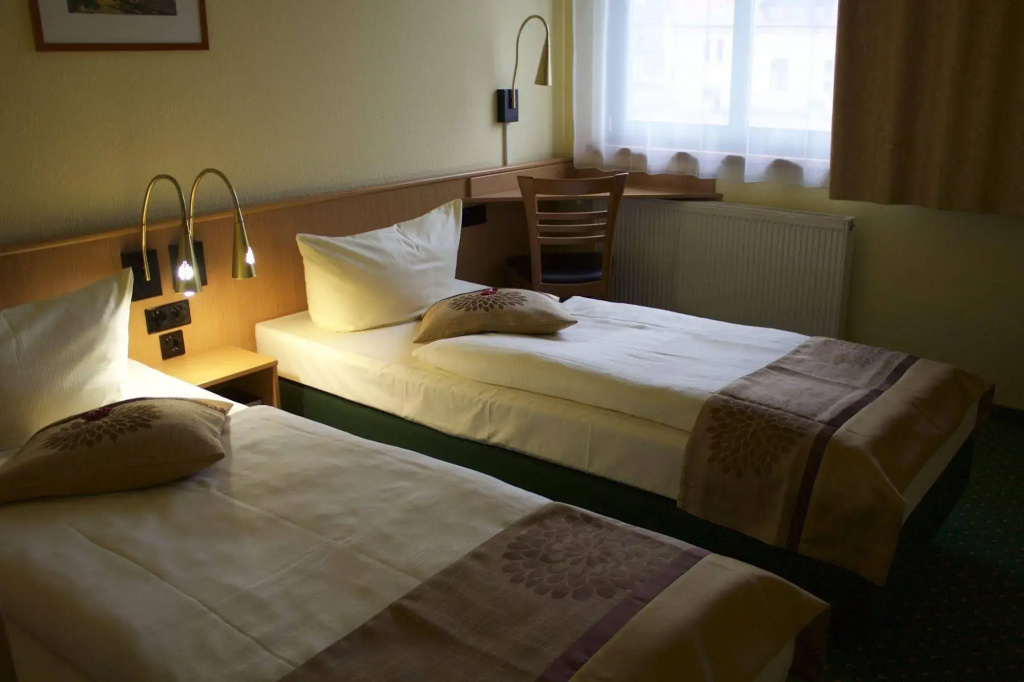 Acron Hotel - 3