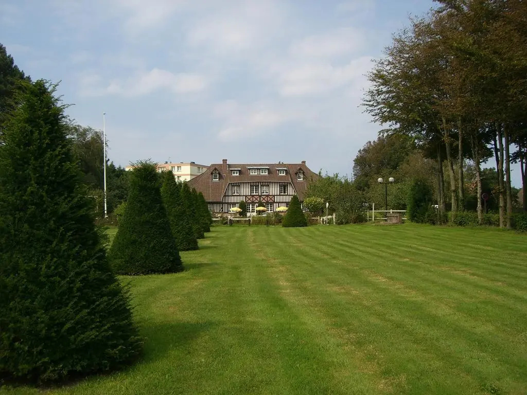 Afficher la photo 8 — Golf Hotel