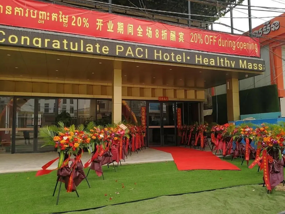 Paci Hotel