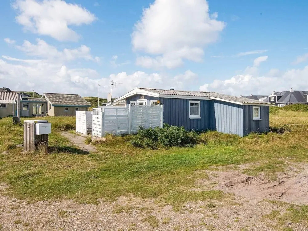 Cozy Holiday Home in Søndervig near Sea