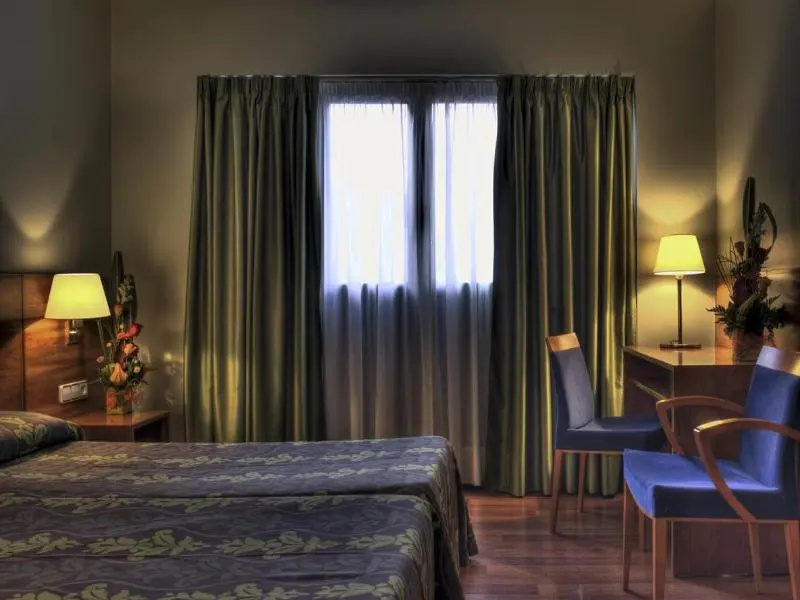 Hotel Zenit Diplomatic - Chambres