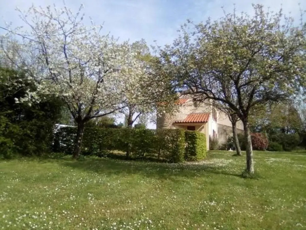 Afficher la photo 8 — Gîte Saint-Aubin-la-Plaine, 3 pièces, 4 personnes - FR-1-426-224