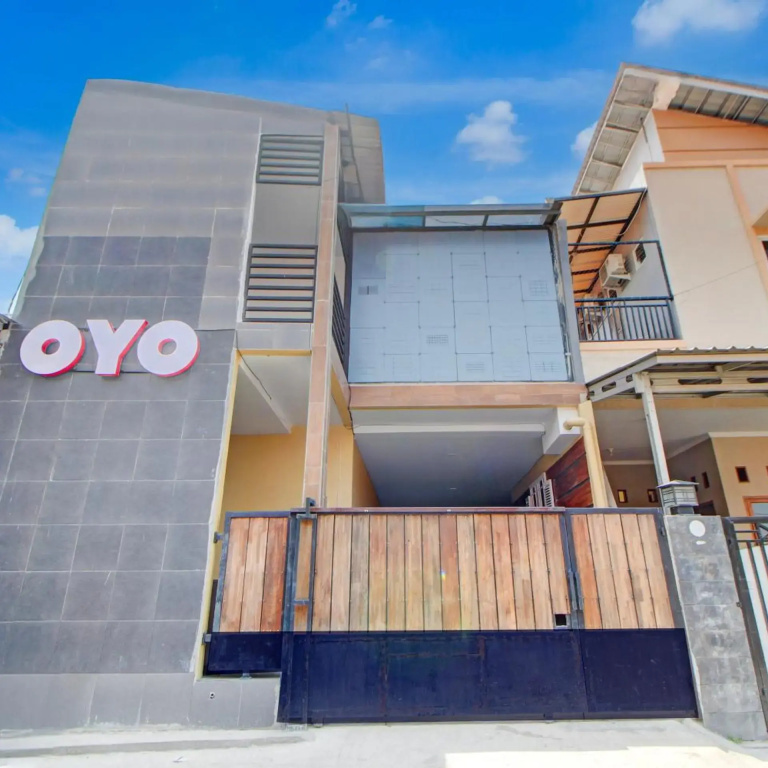Hotel O Stasiun Tegal Near Alun-Alun Formerly Ameera Guest House