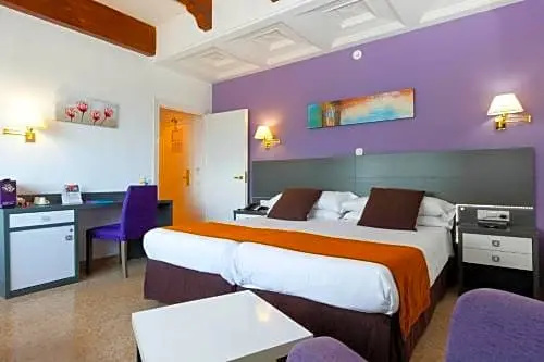 Gran Hotel Delfin - Chambres