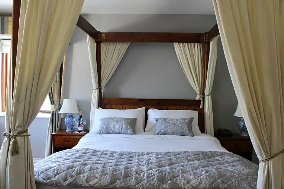 The Coach House Hotel - Général