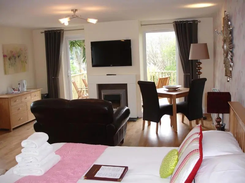 Epchris House - Chambres