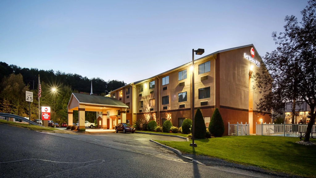 Best Western Plus Executive Inn - фото 1