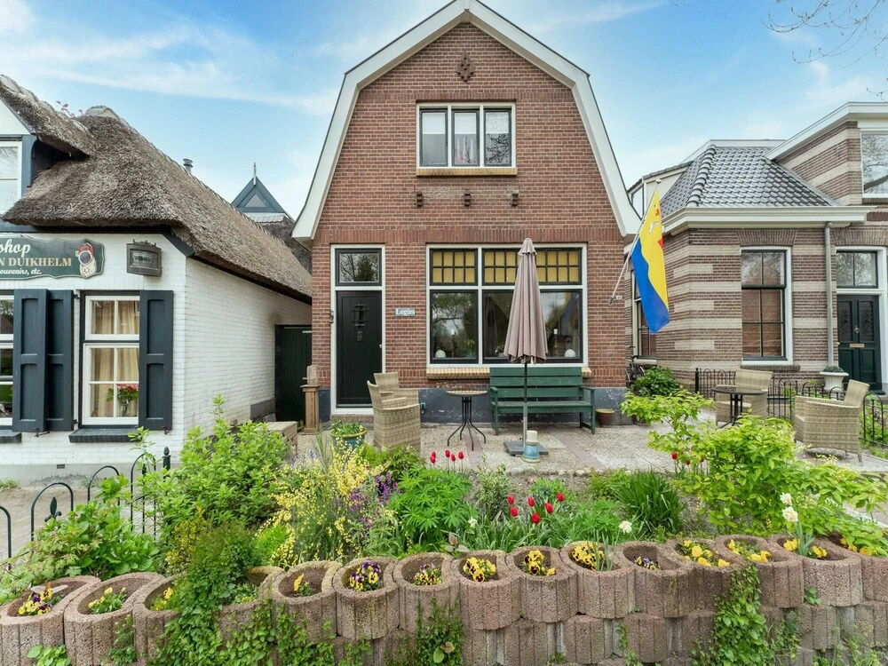 Wonderful Mansion in Giethoorn near Museum with Terrace