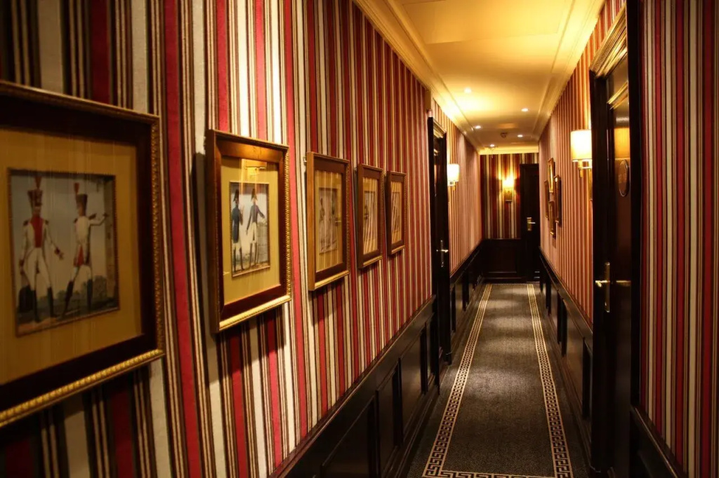 Napoleon Hotel 26