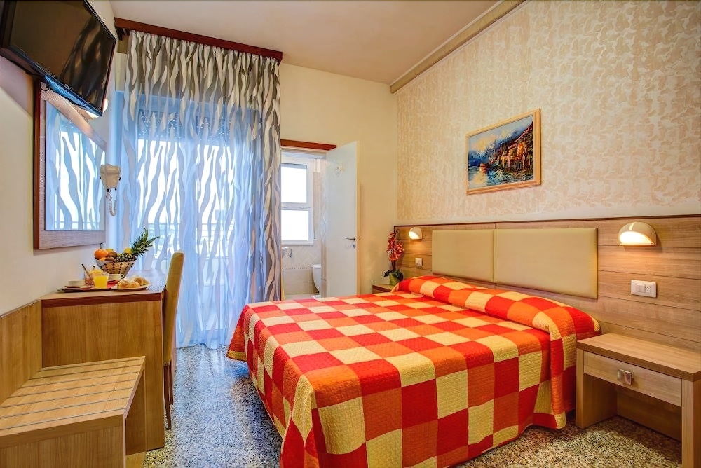 Hotel Majorca — 2