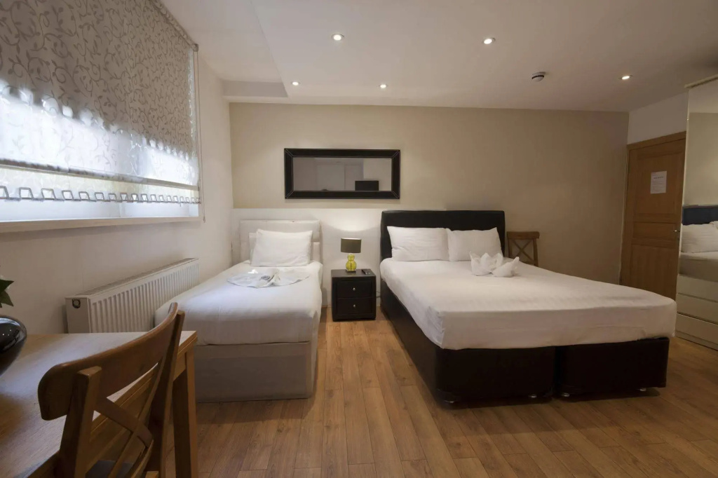 Hotel photo 5