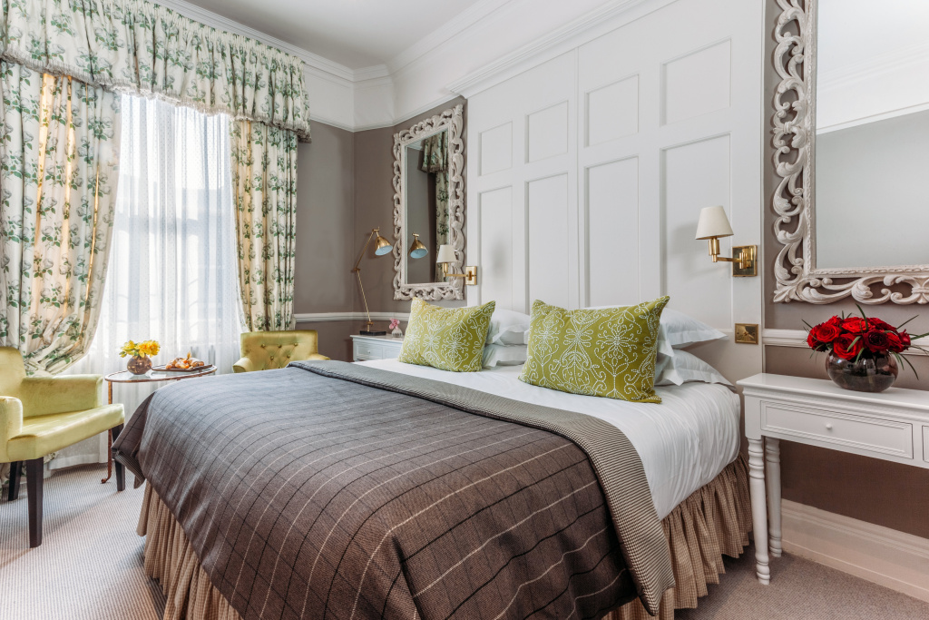 11 Cadogan Gardens and The Apartments