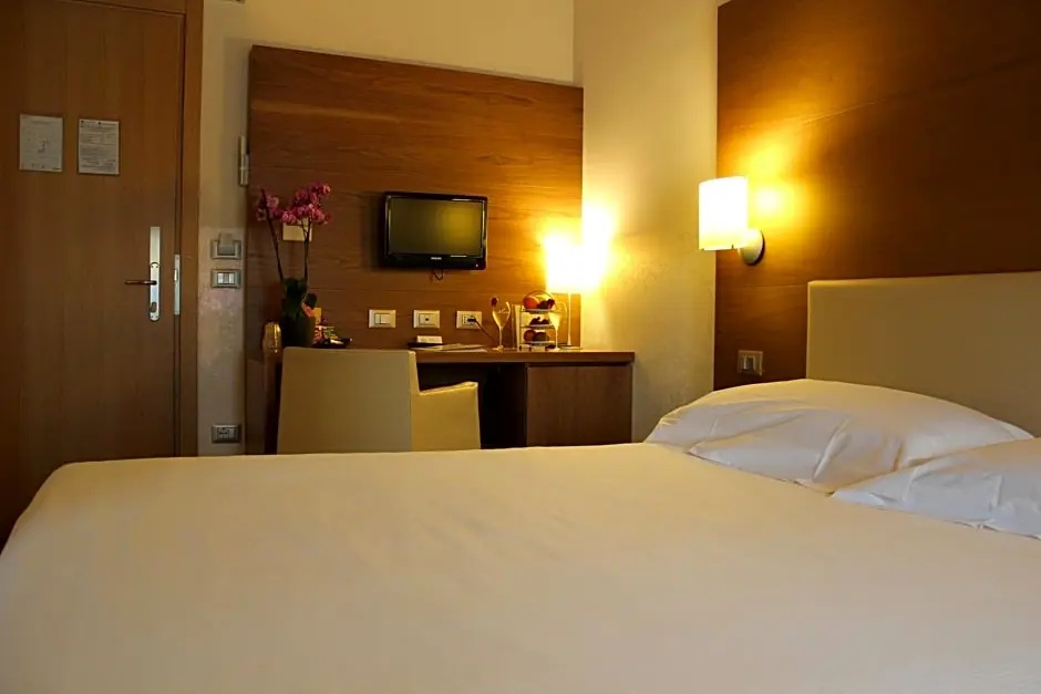 Hotel Opera' - Chambres