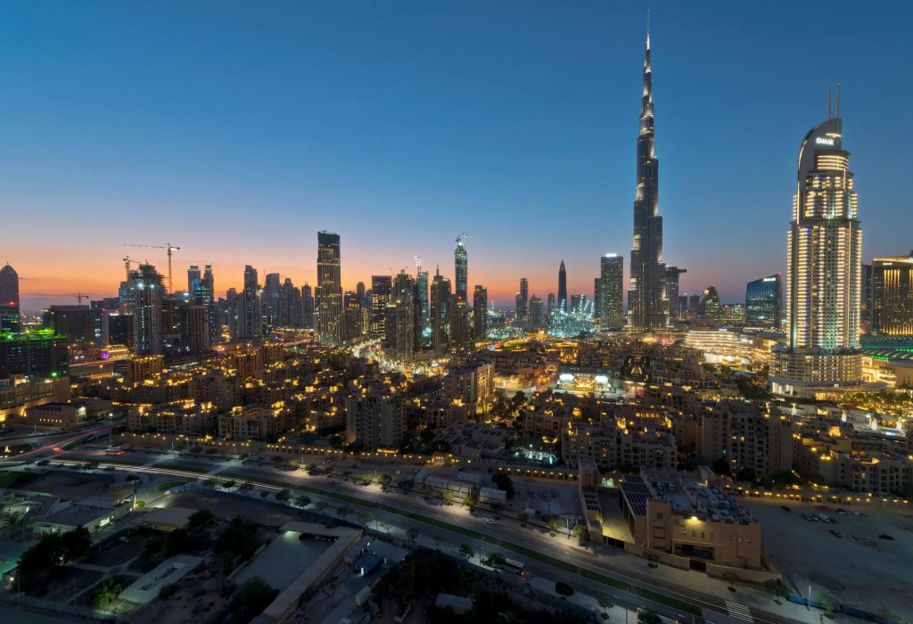 Upgraded Apartment w Stunning Burj Khalifa View