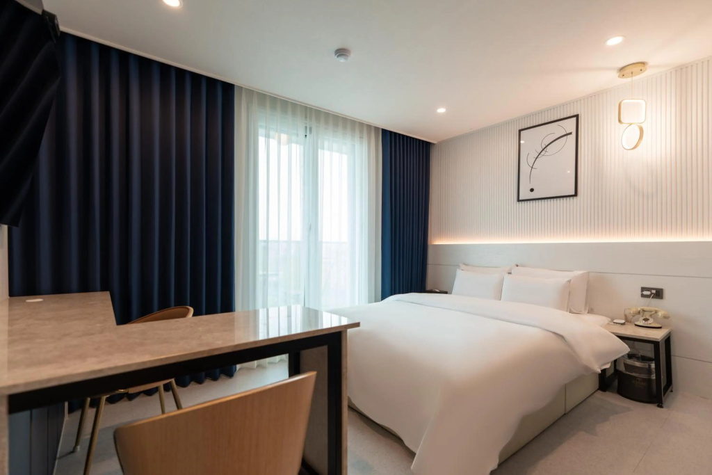 Jecheon Hound Hotel