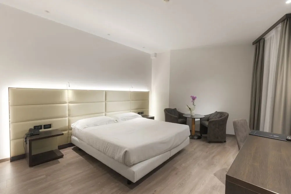 Hotel Minerva - Chambres