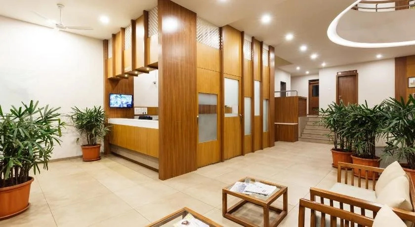 Lobby & Reception