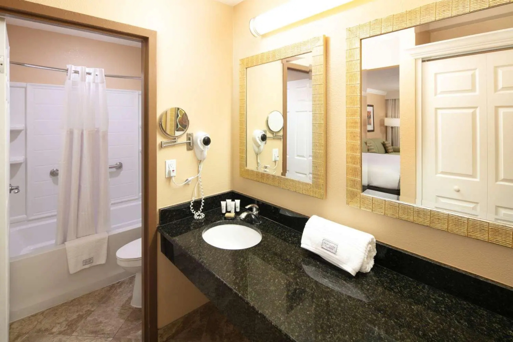 Hotel photo 38