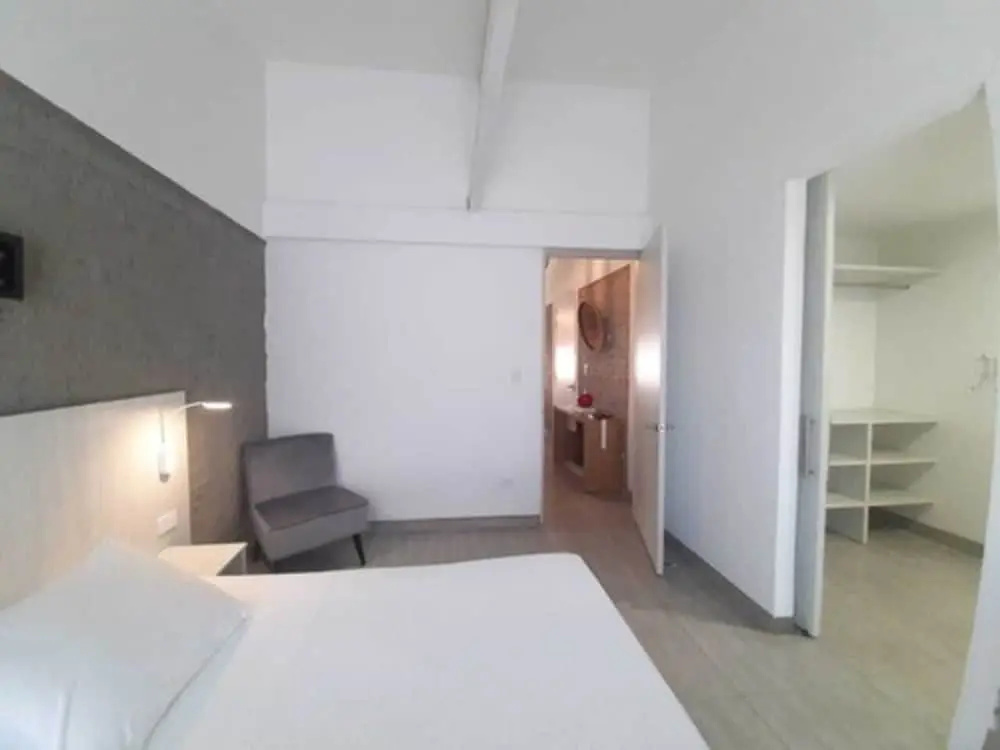 Premium room