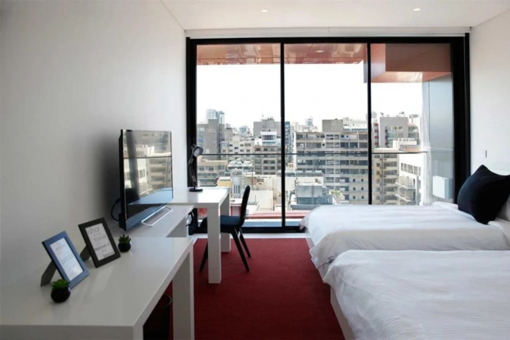 1866 Court & Suites - фото 7