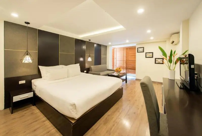 Rising Dragon Palace Hotel - Chambres