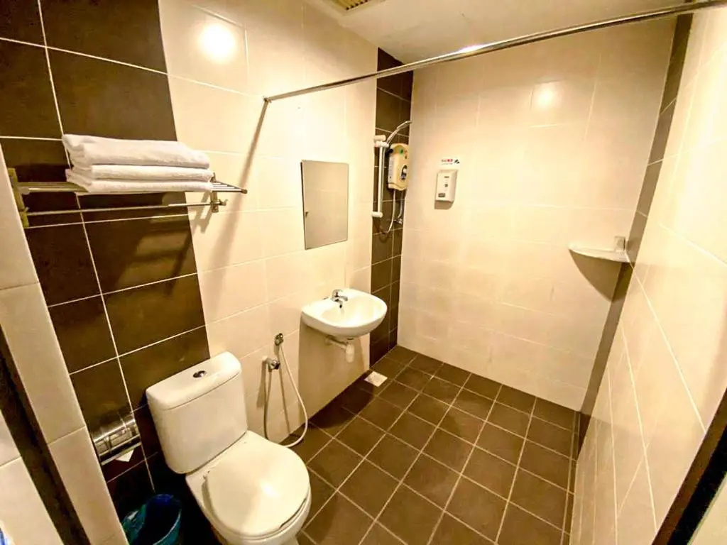 Superior Double room with city view (twin beds)