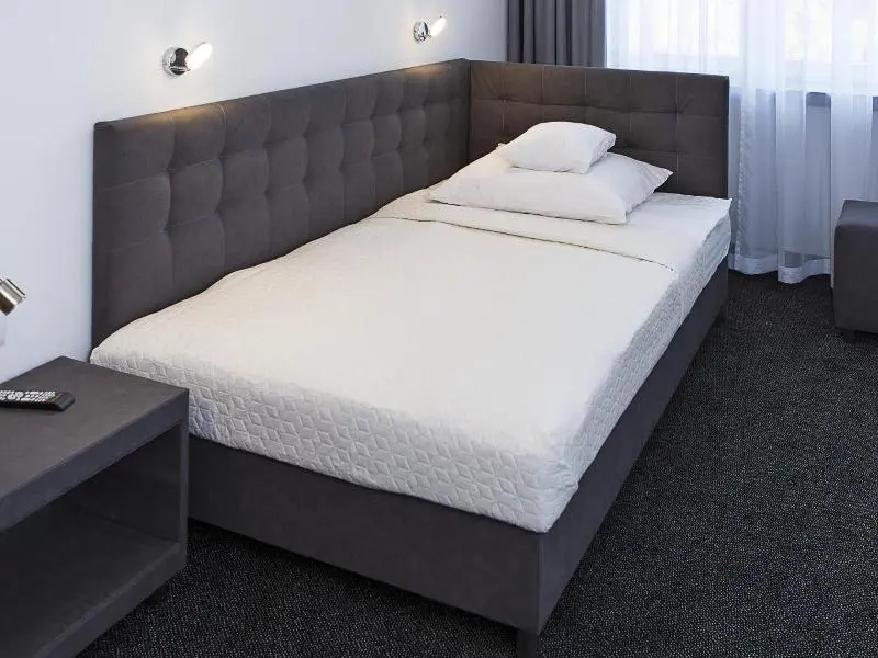 Interhotel — 4