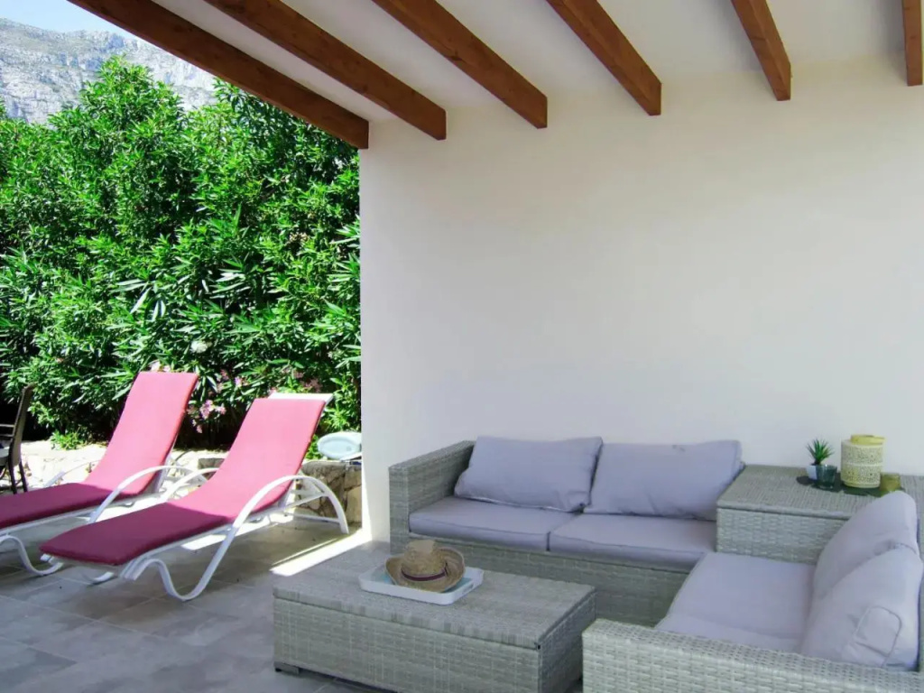 Holiday Home Romantica - DEN100