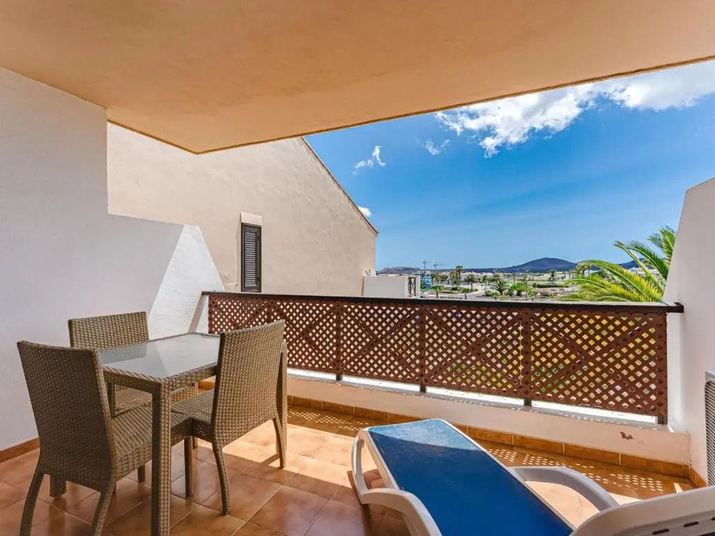 349 ROYAL PARK ALBATROS POOL, TERRACE and AC