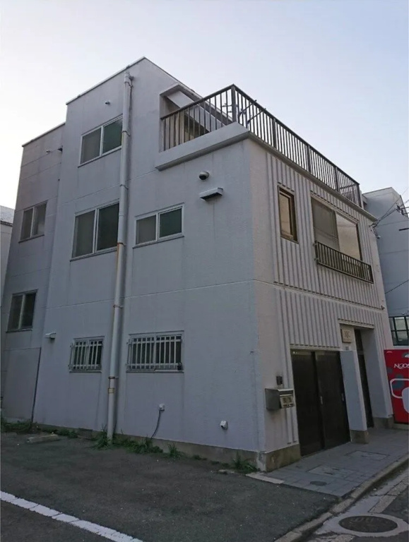 AMP FLAT Tenjin Minami
