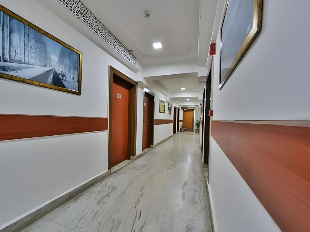 hotel_rooms