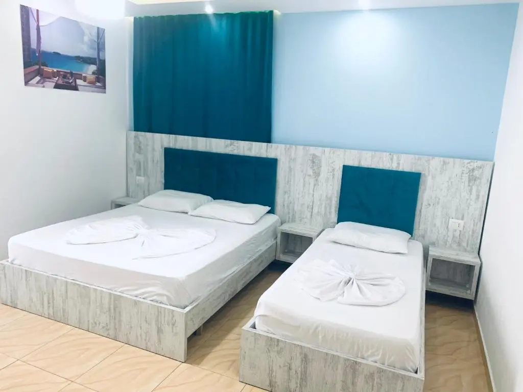Hotel Lakaj - Chambres