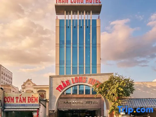 Tran Long Hotel by Urban B