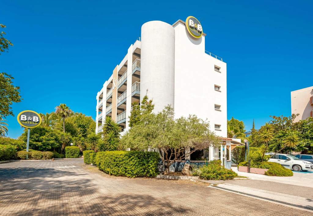B&B HOTEL Hyères