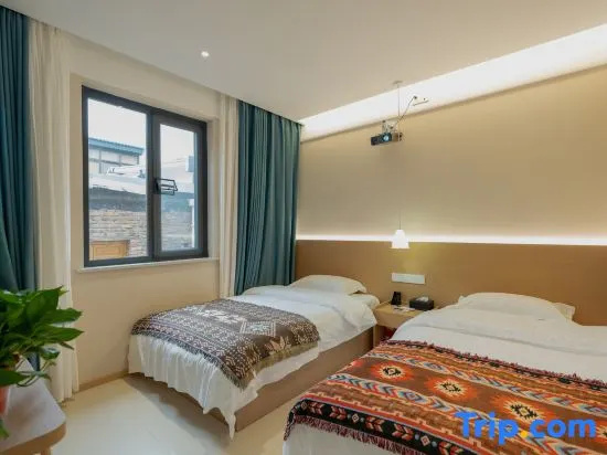 Standard Double room (twin beds)